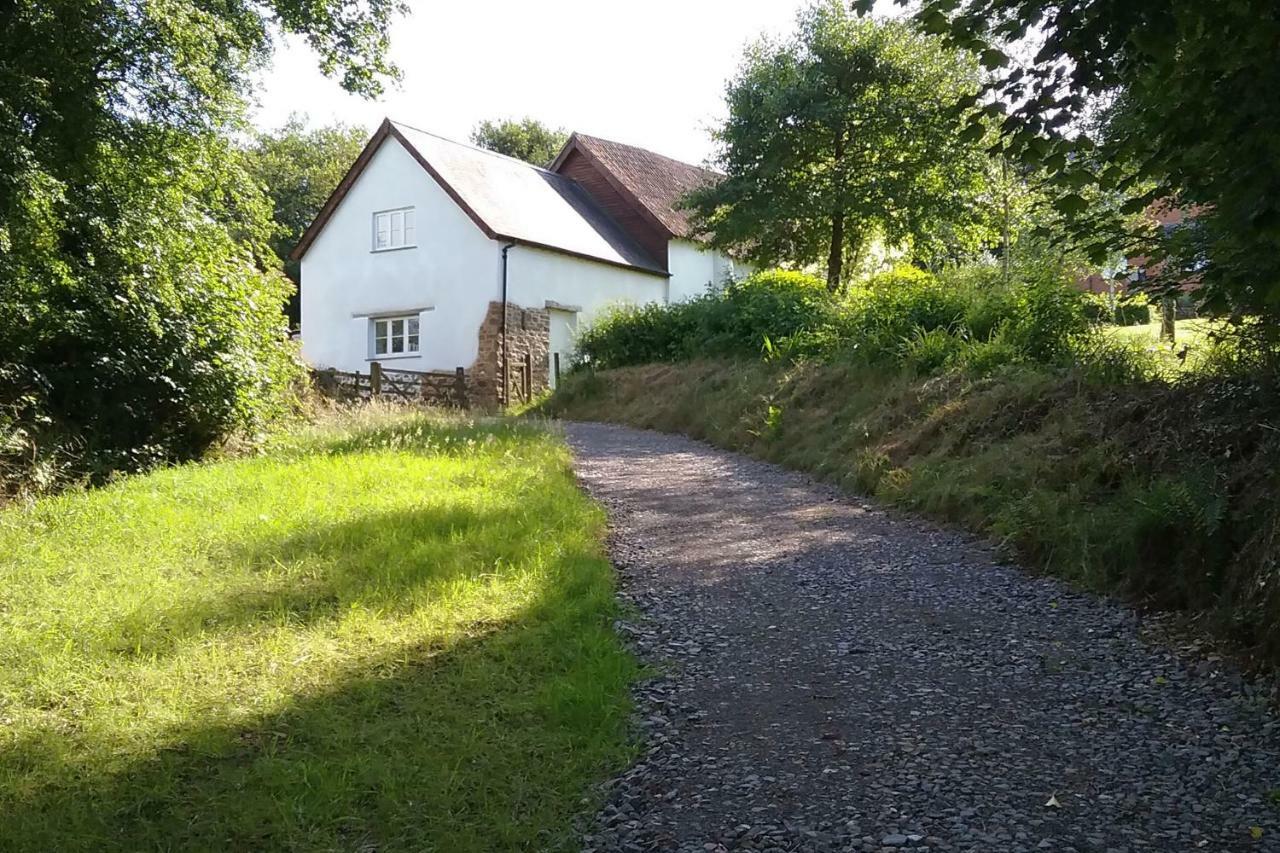 Woodland Cottage South Molton Exterior photo